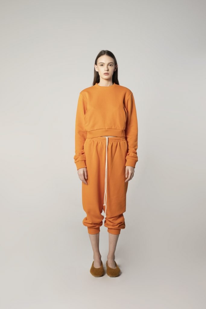Long-sleeve Sweatshirt in Orange