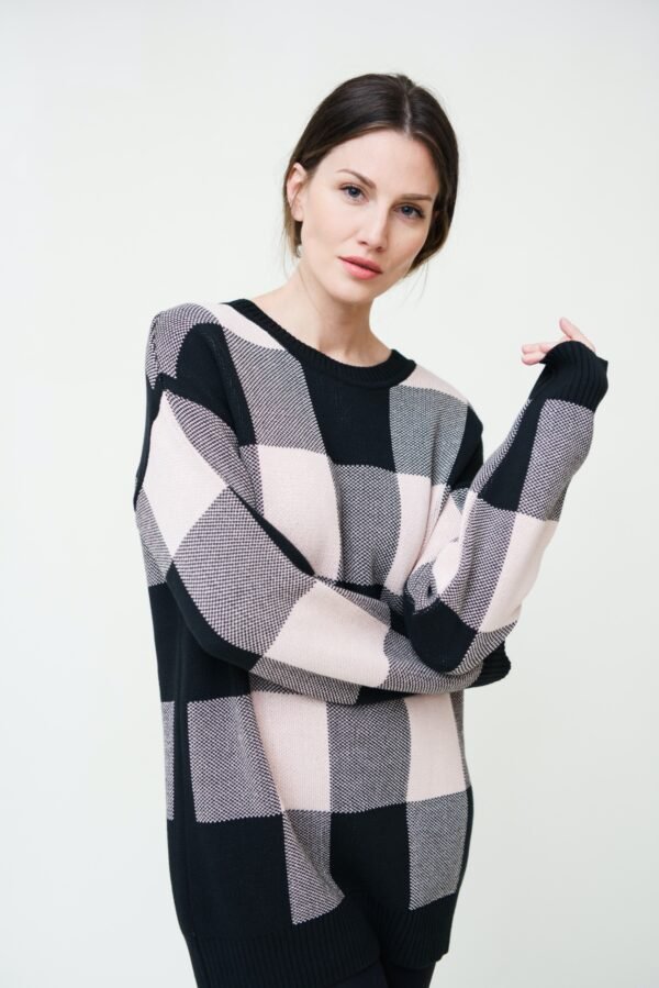 marija tarlac checked knit sweater in black and pink 2